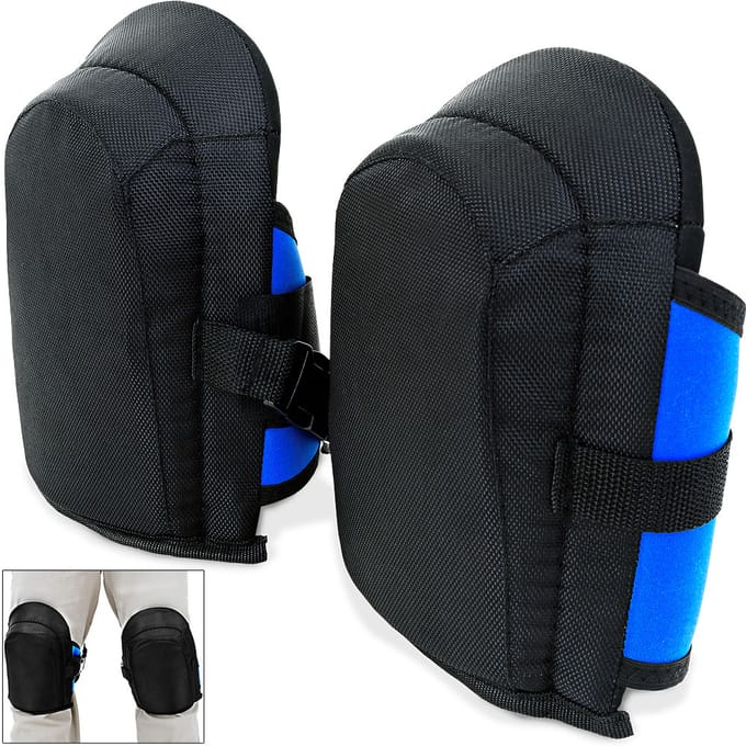 Nancy's Lamas Knee Pads with Closure Strap - Black / Blue - One Size