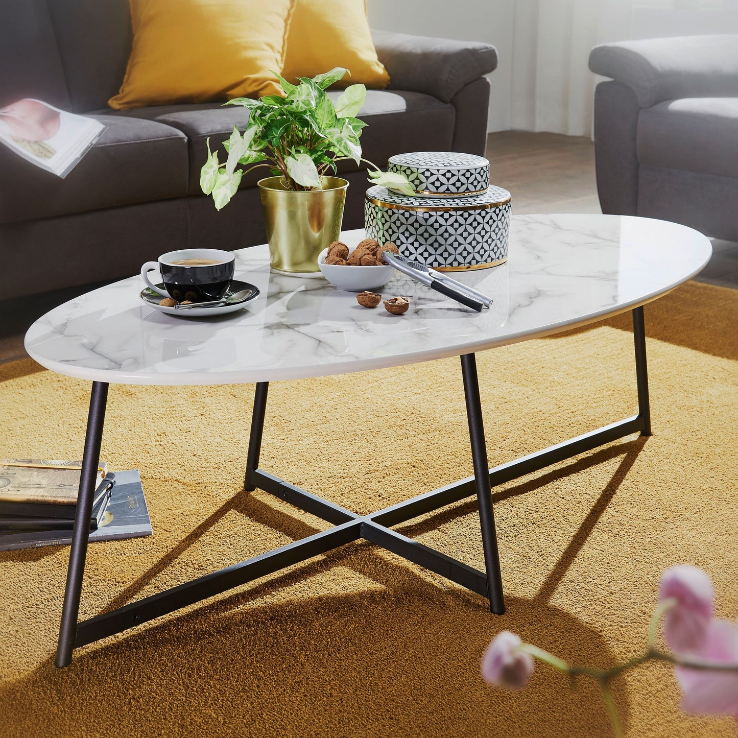 Nancy's Cambeses Coffee table - Coffee table - Oval - White / Black - Marble look / Steel - 120 x 60 x 45 cm