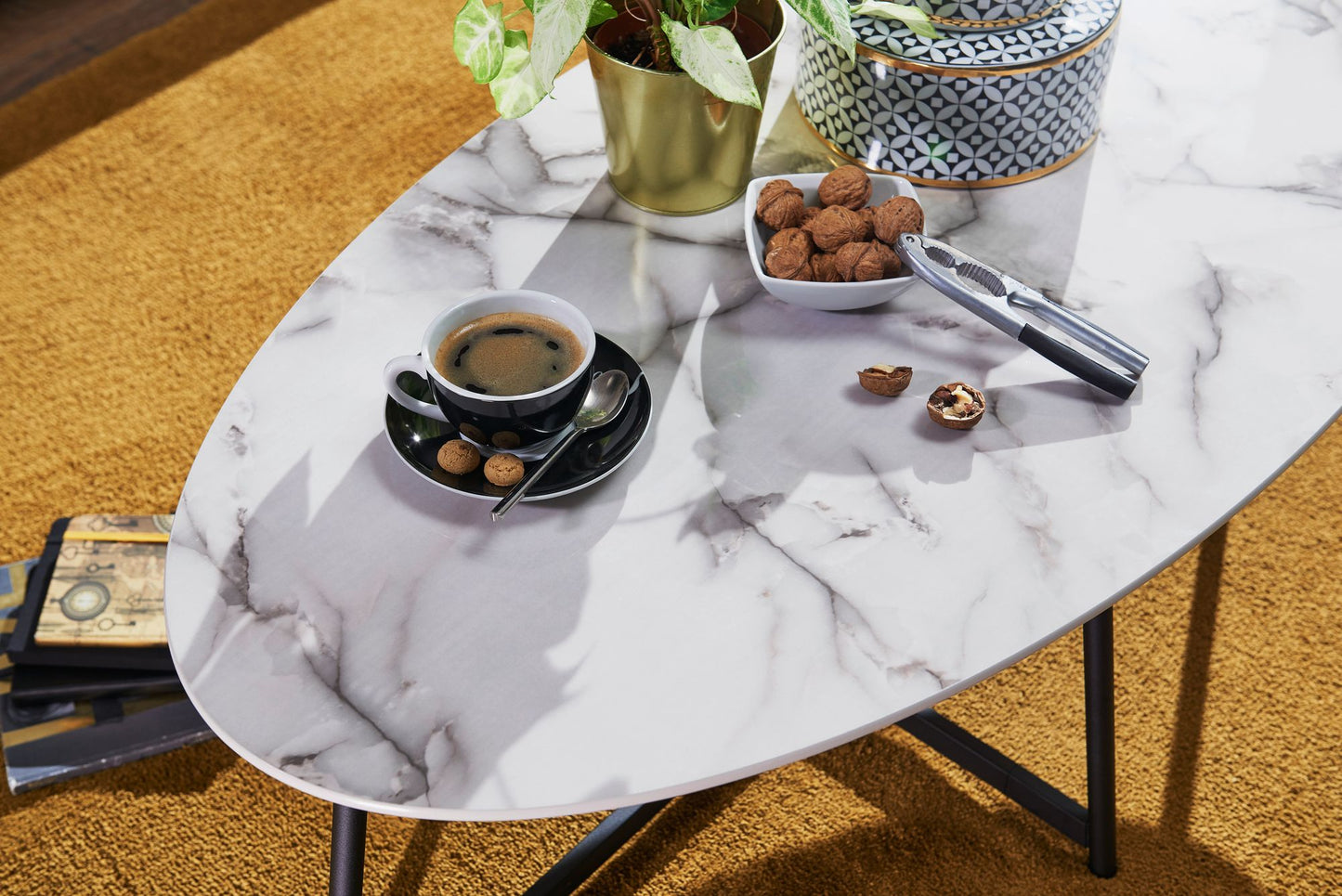 Nancy's Cambeses Coffee table - Coffee table - Oval - White / Black - Marble look / Steel - 120 x 60 x 45 cm