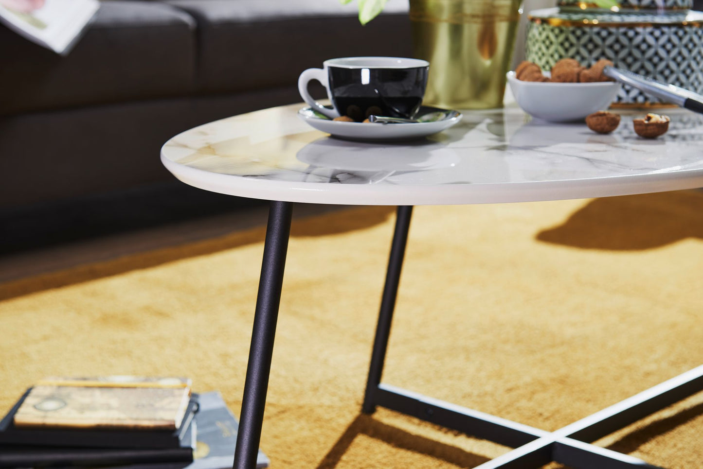 Nancy's Cambeses Coffee table - Coffee table - Oval - White / Black - Marble look / Steel - 120 x 60 x 45 cm