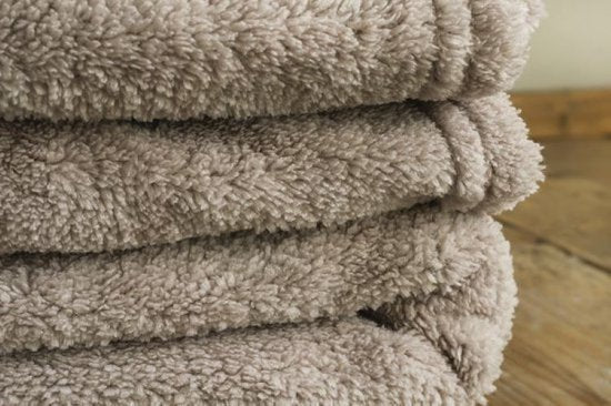 GAEVE Zest Fleece Deken - Plaid - Zachte Teddy Deken - Taupe - 140 x 180 cm