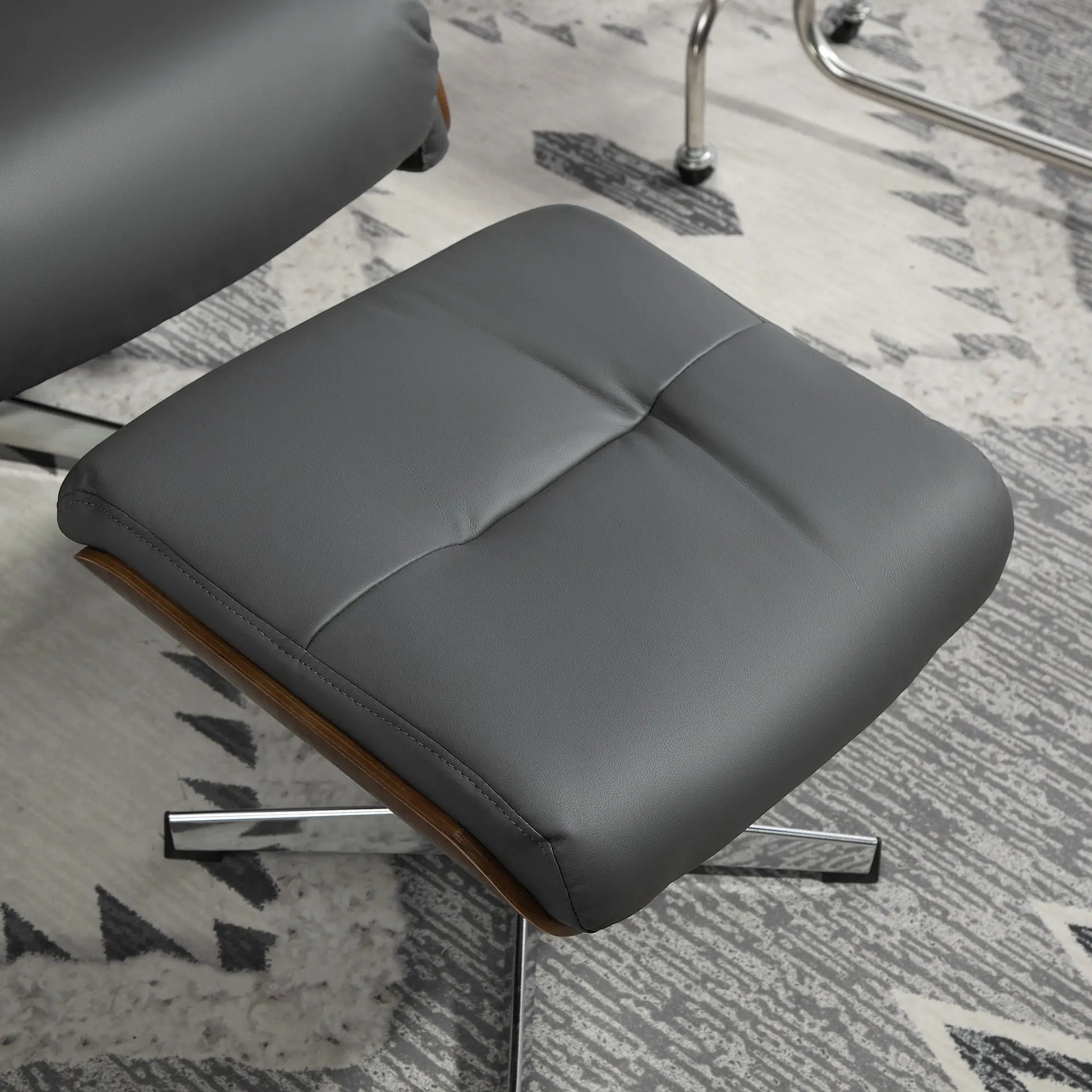 Nancy's Tortosendo Relaxfauteuil met Hocker - Relaxstoel - Loungestoel - Donkergrijs - Kunstleer