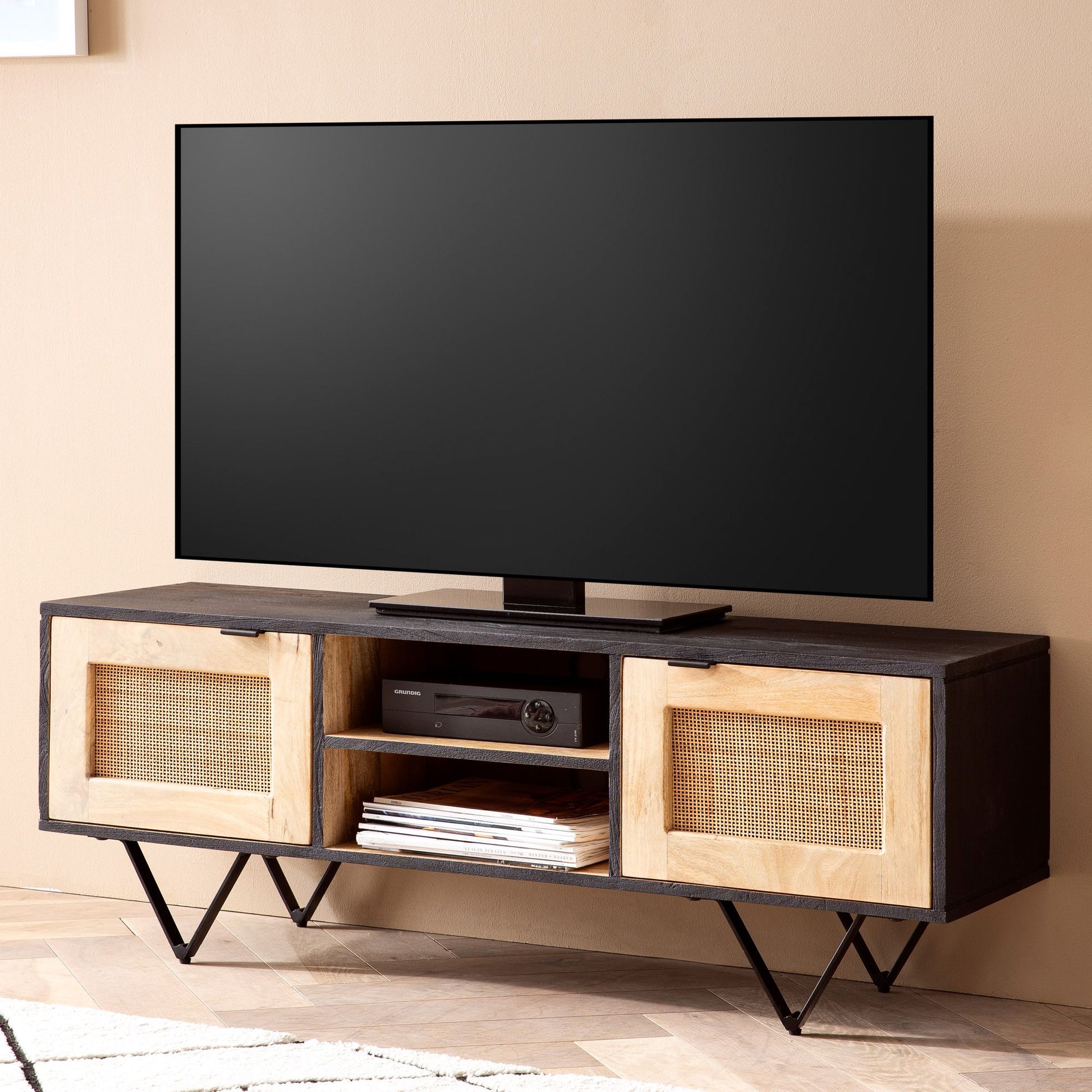 Nancy's Pias TV Meubel - TV Kast - Lowboard - Zwart / Bruin - Mangohout / Rieten vlechtwerk - ± 120 x 35 x 45 cm