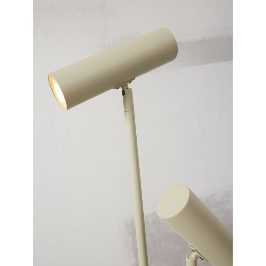 Nancy's Justa Vloerlamp - Staande Lamp - Zacht Groen - Staal - ± 30 x 30 x 160 cm