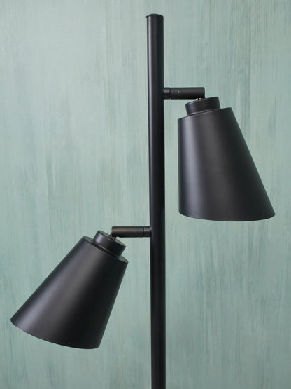 Nancy's Brito Vloerlamp - Staande lamp - Zwart - Staal - ± 45 x 25 x 160 cm