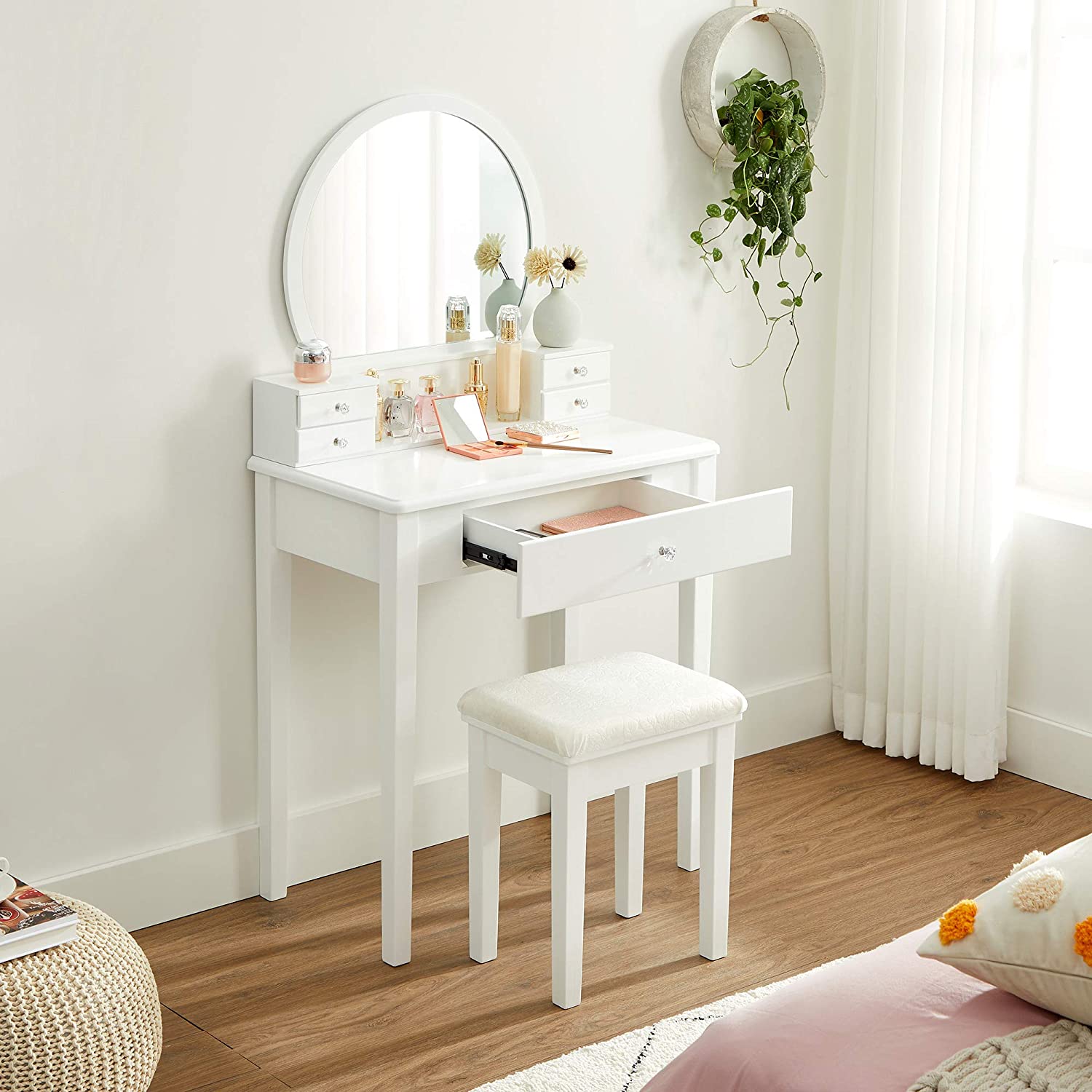 Nancy's Bryce Creek Dressing Table with Mirror - Make-up Table - Dressing Tables - Modern - White - 70 x 40 x 134 cm